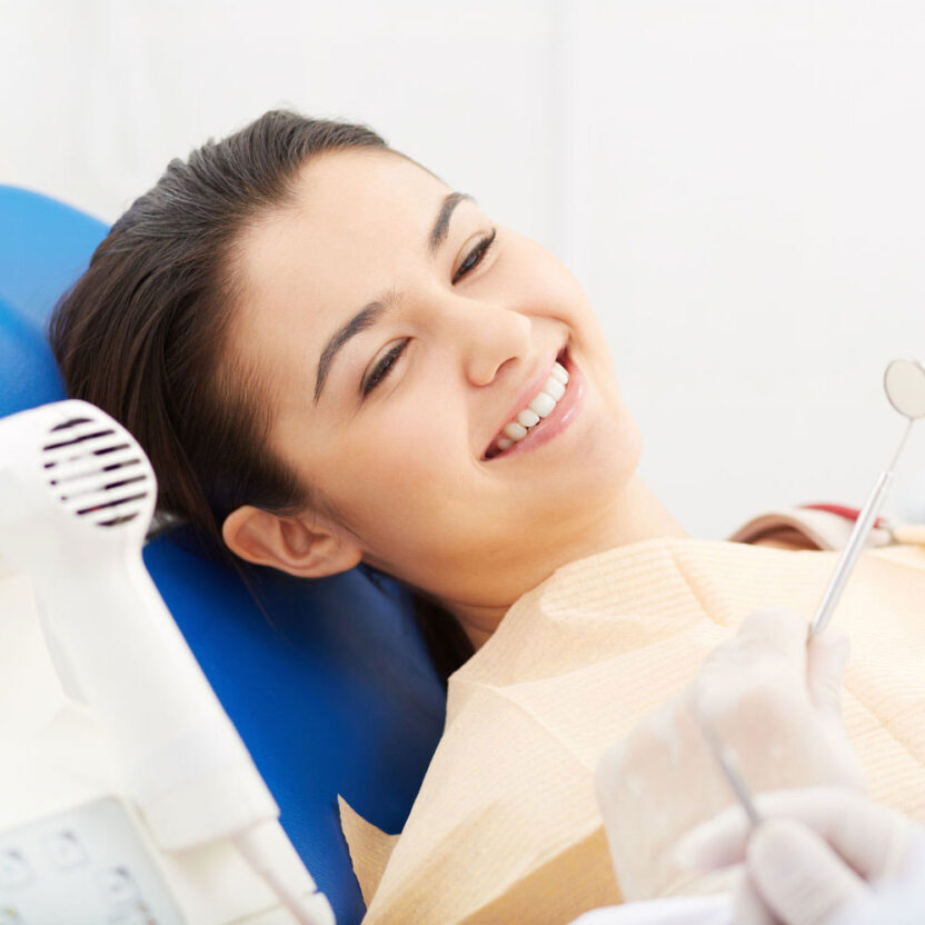 SimyaDent img 03 e1641386046906