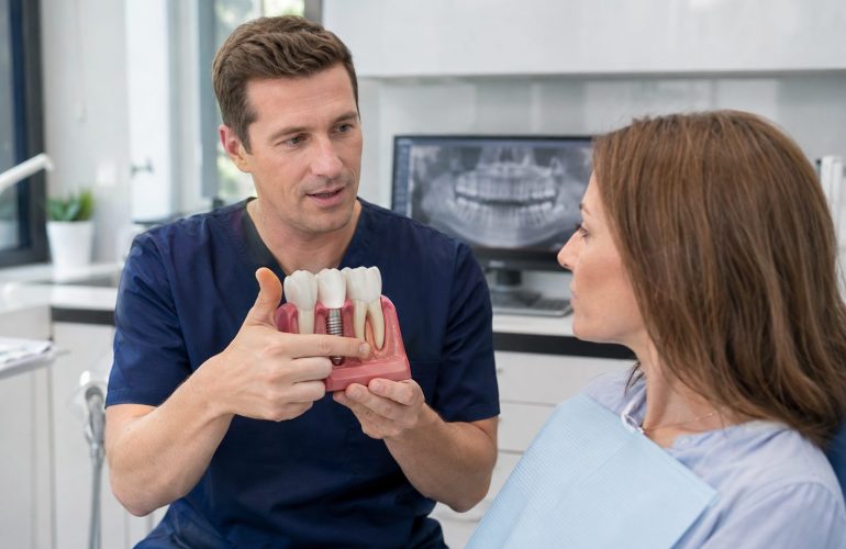 Kaplama Altında Diş Ağrısı Neden Olur? Diş kaplaması ve alttaki dişin klinik değerlendirmesi